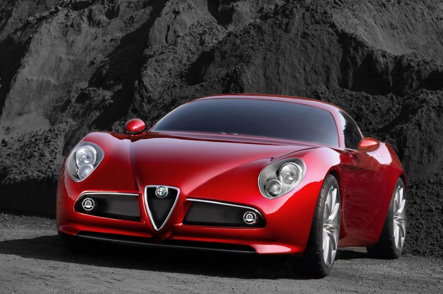  Alfa Romeo 8C Competizione Concept 2003 года  (фото 3 из 7)